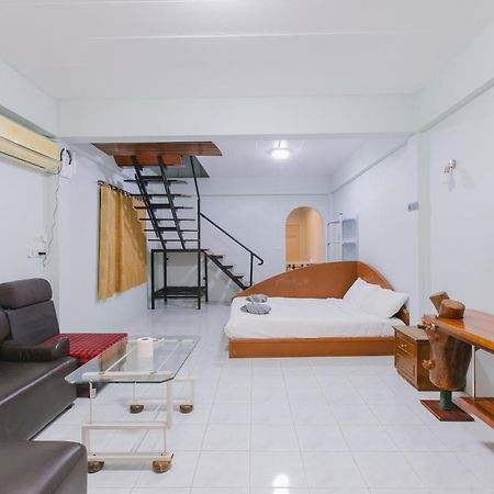 Royal Prince Residence Patong Exterior photo
