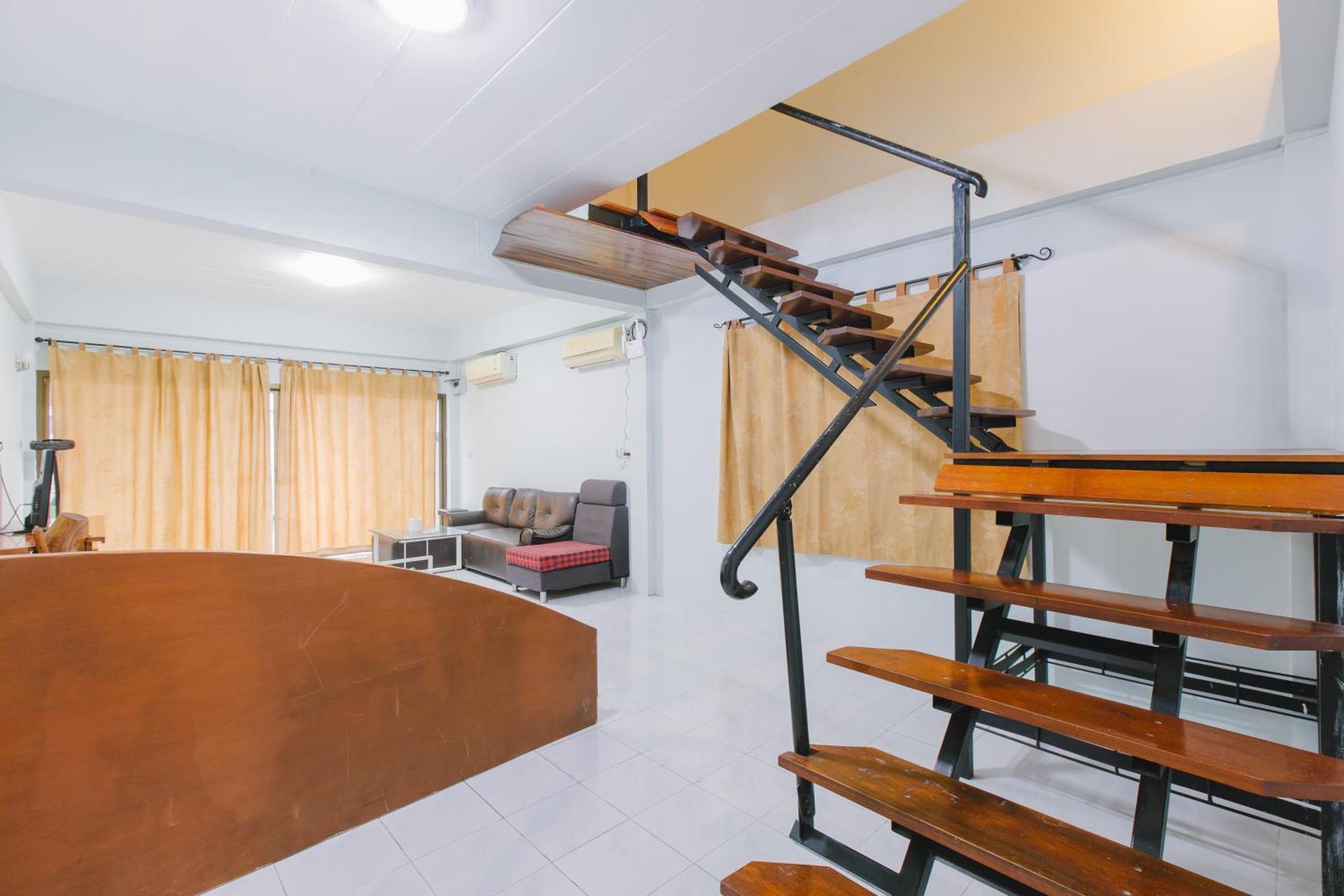 Royal Prince Residence Patong Exterior photo