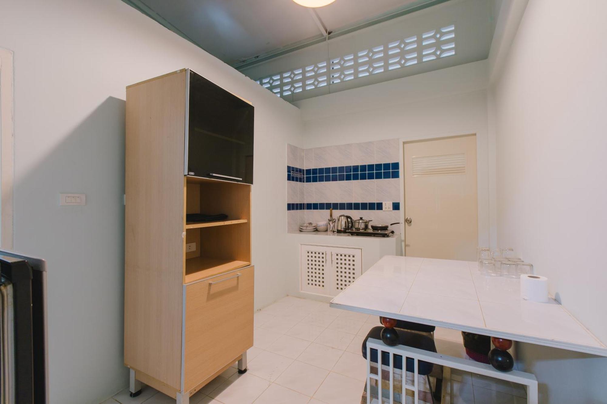 Royal Prince Residence Patong Room photo