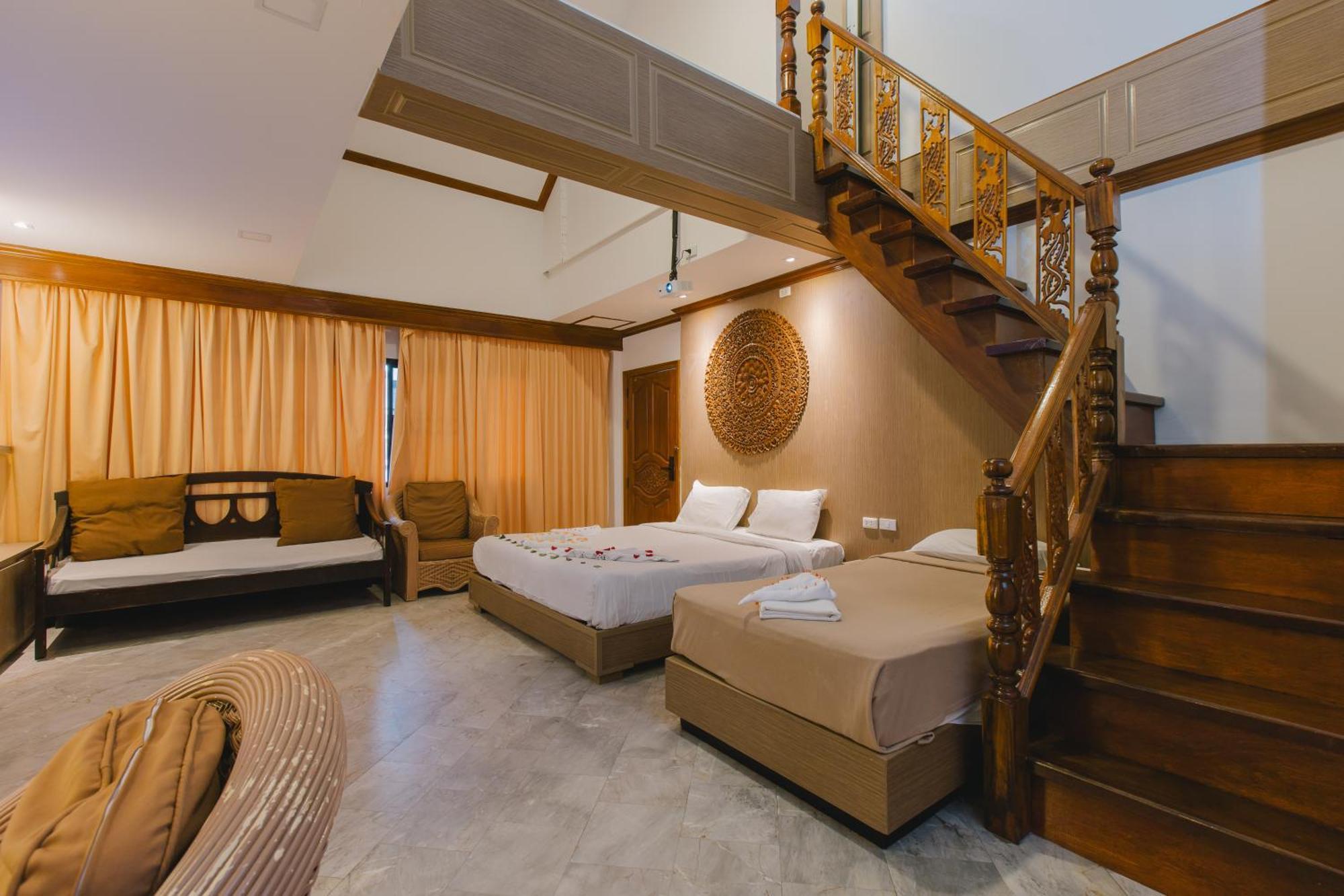 Royal Prince Residence Patong Exterior photo