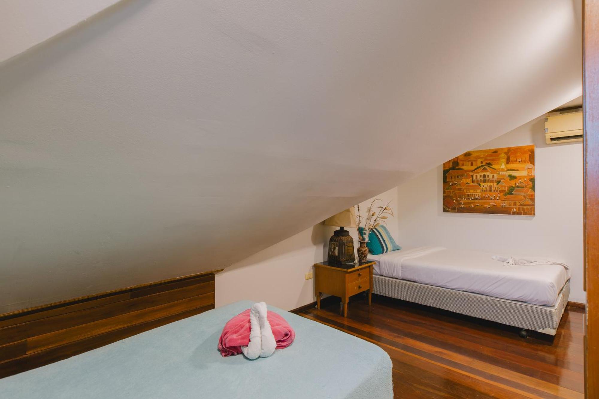 Royal Prince Residence Patong Room photo