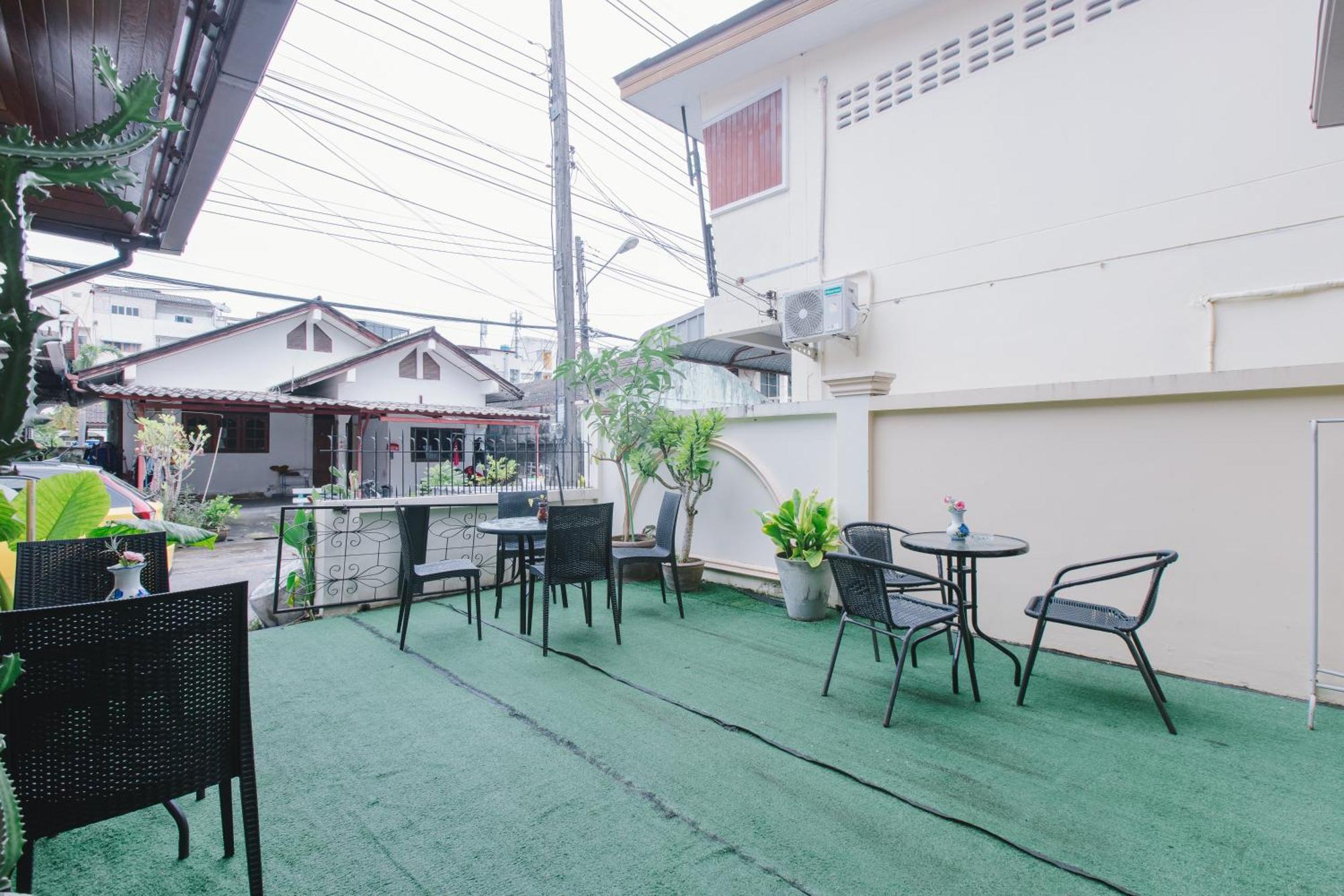 Royal Prince Residence Patong Exterior photo
